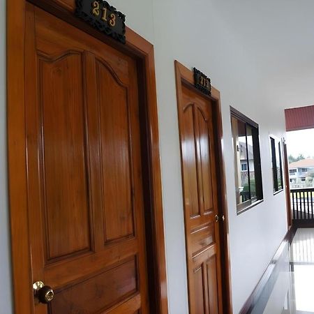 N-Joy Place Surin Ngoại thất bức ảnh